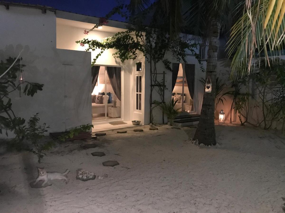 Kahanbu Ocean View Thulusdhoo Exterior foto